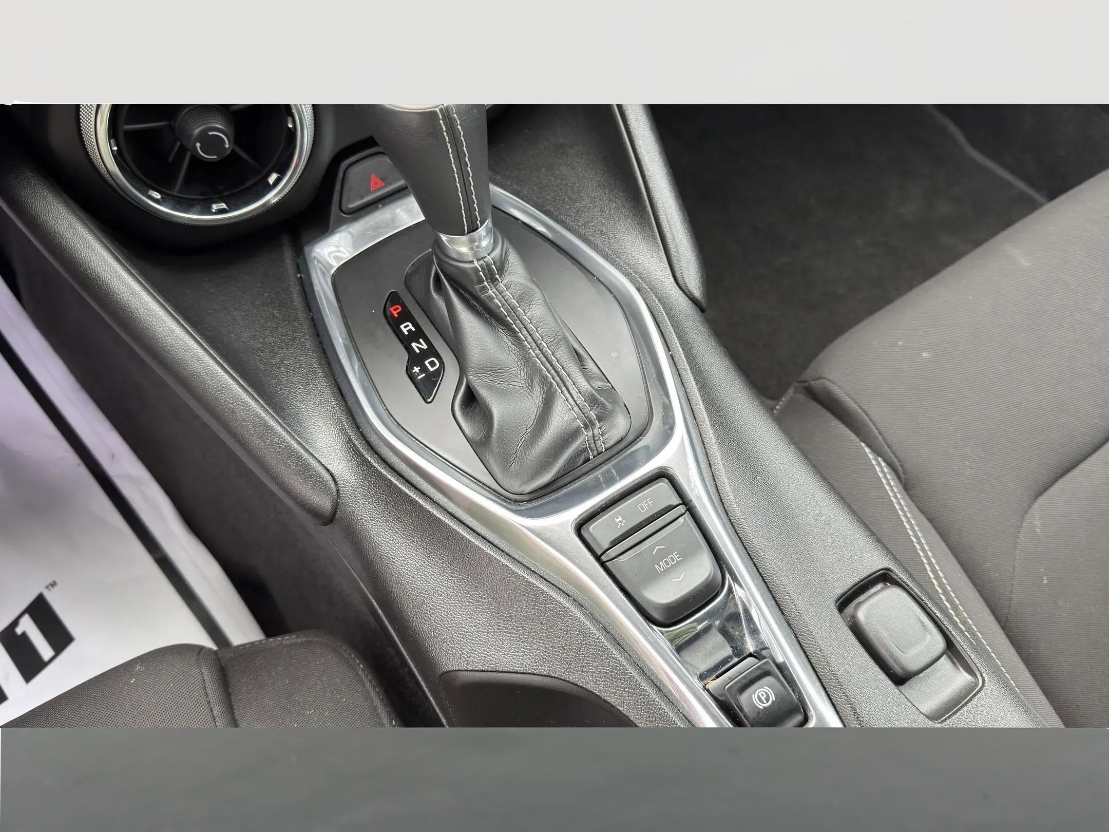 Used 2017 Chevrolet Camaro LT image 18