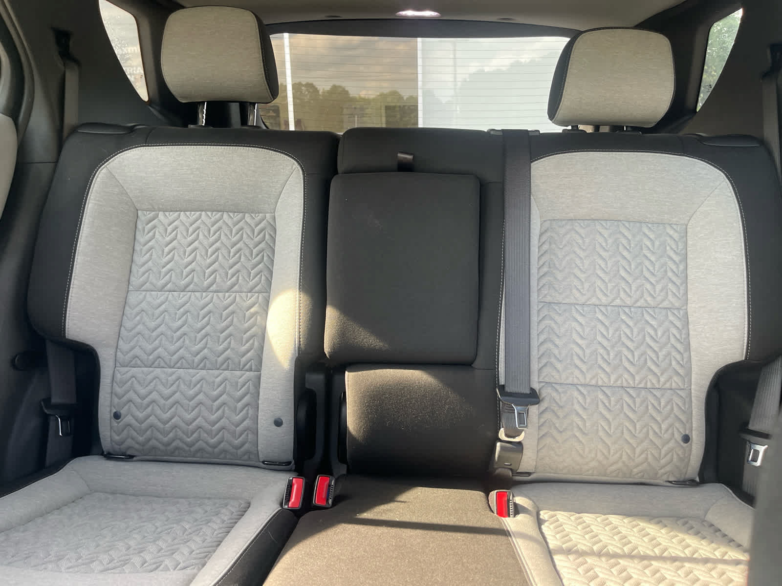 Used 2023 Chevrolet Equinox LT FWD image 16