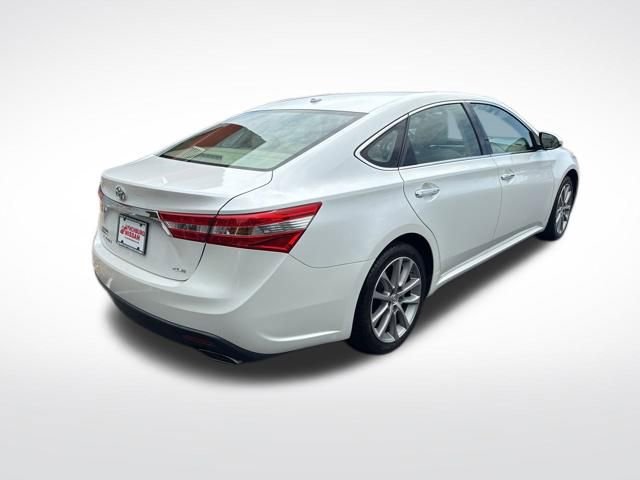 Used 2014 Toyota Avalon XLE Touring FWD image 7