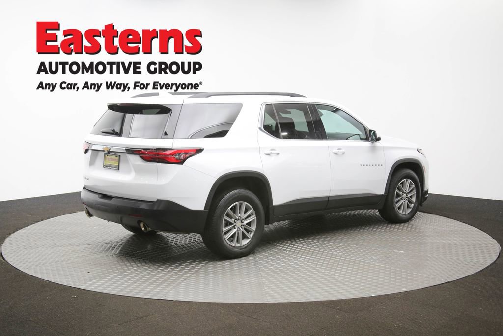 Used 2022 Chevrolet Traverse LT image 44