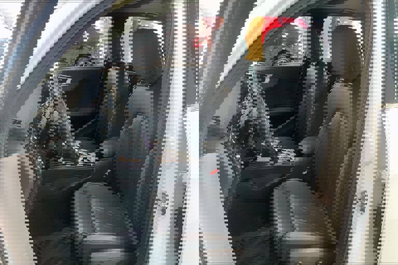 Used 2023 Audi A4 2.0T Prestige image 9