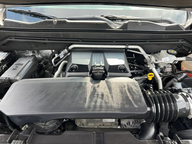 Used 2024 Chevrolet Colorado Trail Boss AWD/4WD image 28