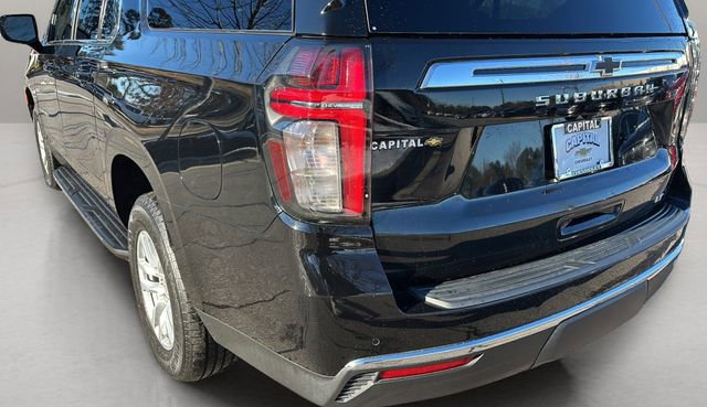 Used 2021 Chevrolet Suburban LT w/ Rear Media and Nav Package image 37