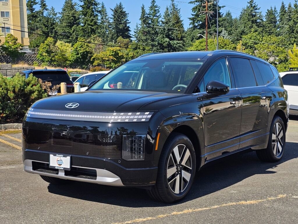 New 2026 Hyundai Ioniq 9 SEL image 3