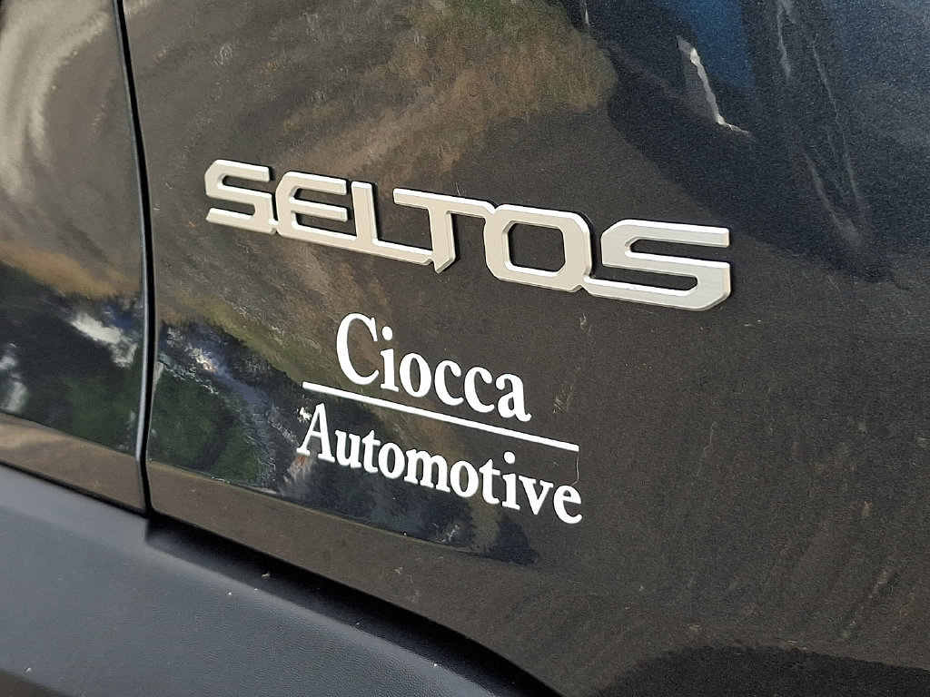 Used 2024 Kia Seltos S AWD/4WD image 30