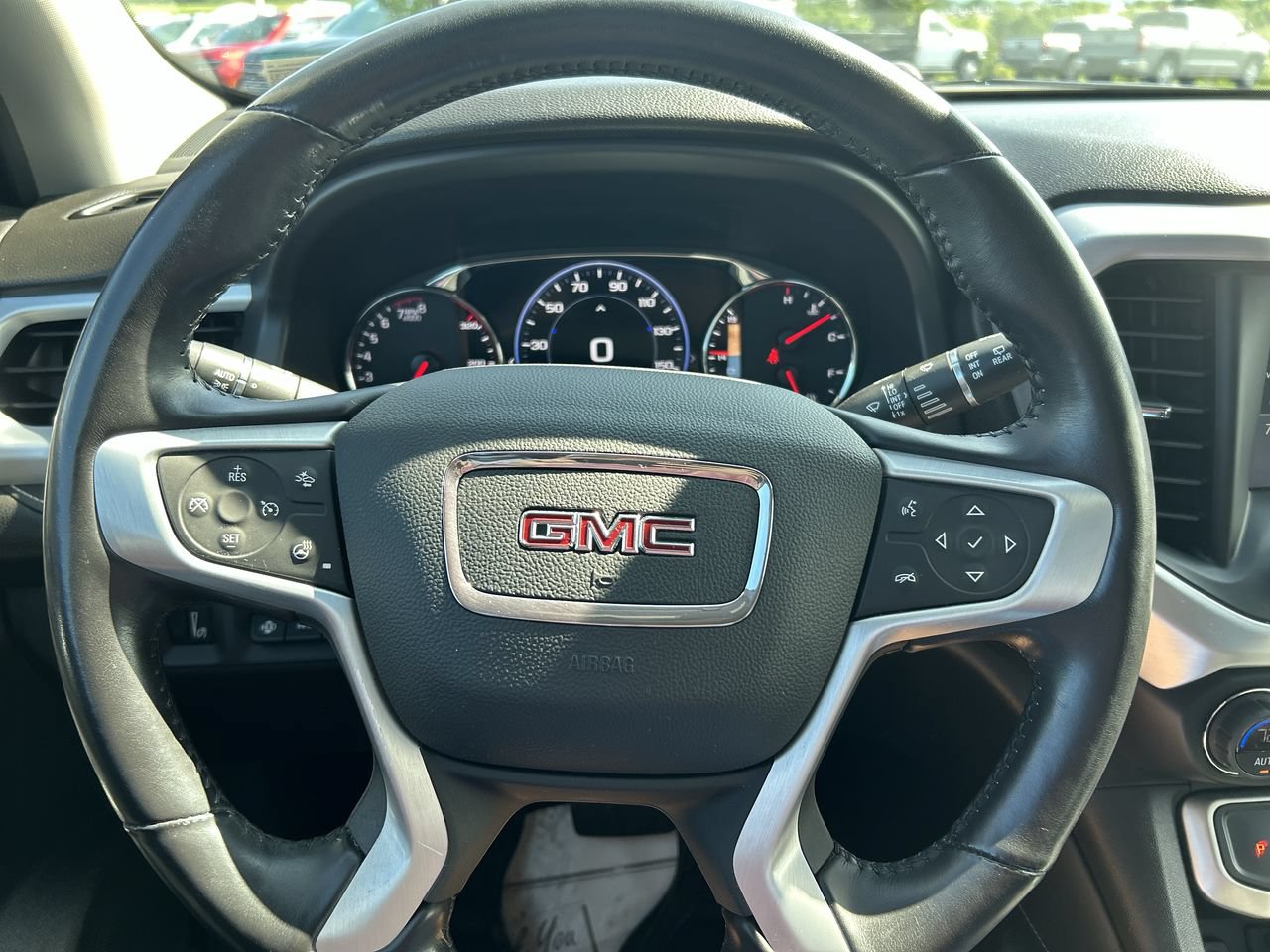 Used 2021 GMC Acadia SLT w/ Elevation Edition AWD/4WD image 26