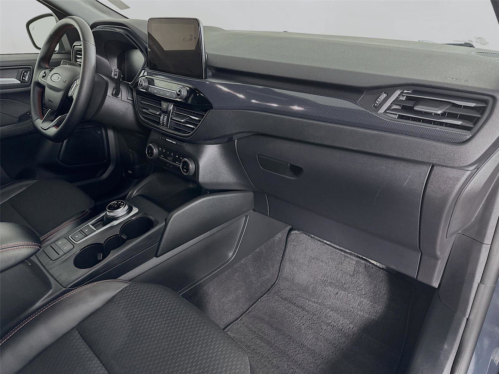 Used 2025 Ford Escape ST-Line image 27