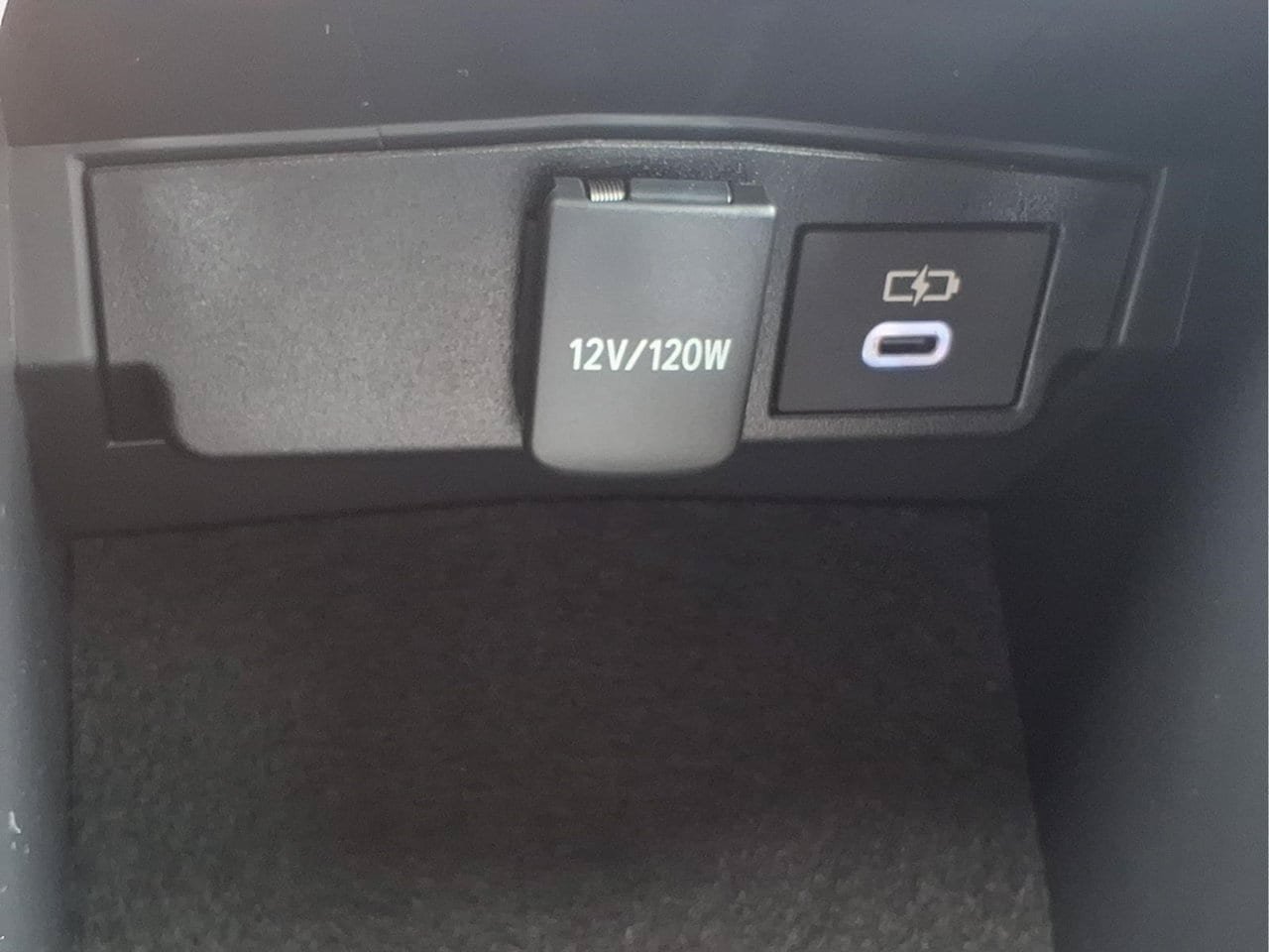 Used 2026 Toyota Corolla LE FWD image 20