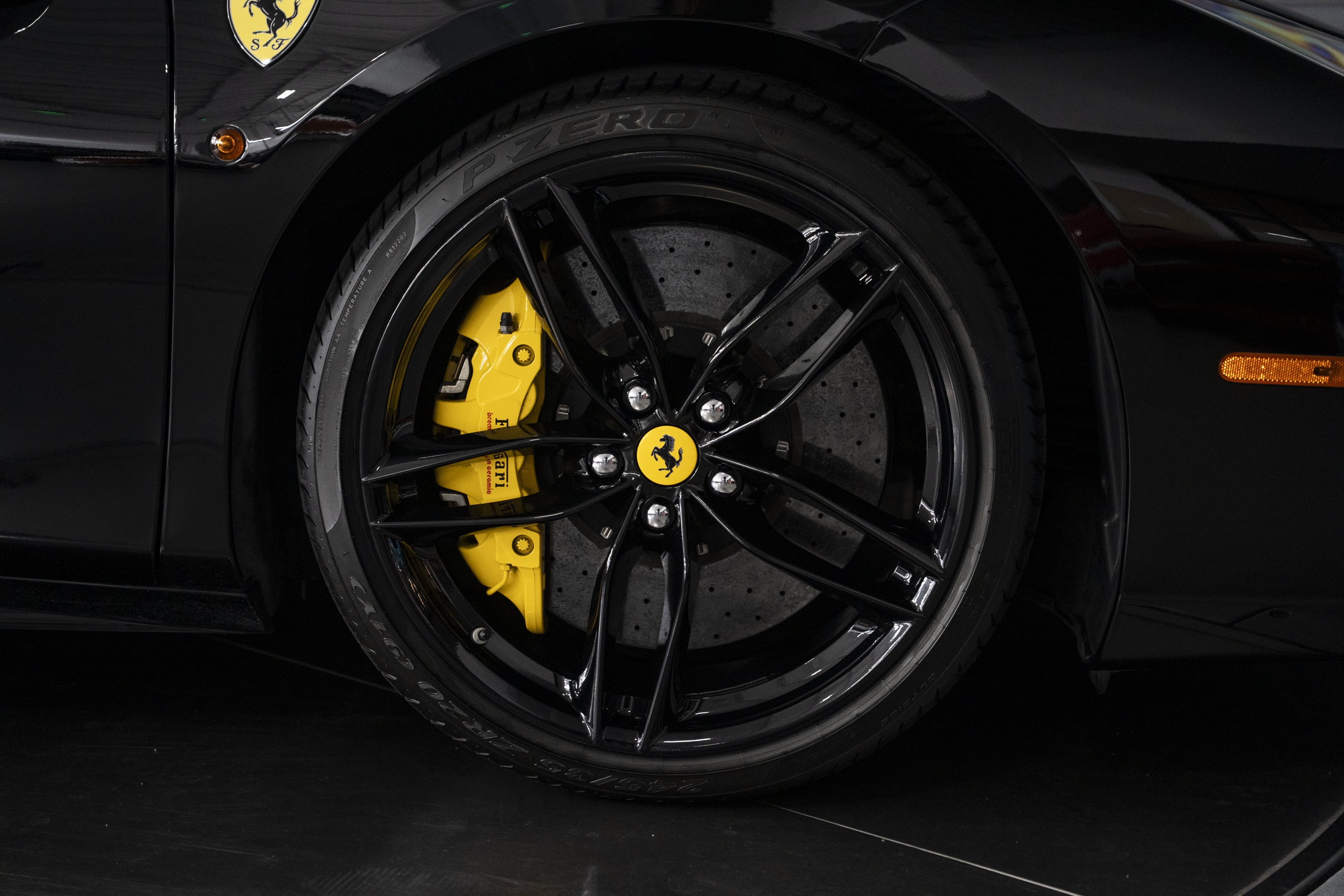 Certified 2018 Ferrari 488 Spider RWD image 20