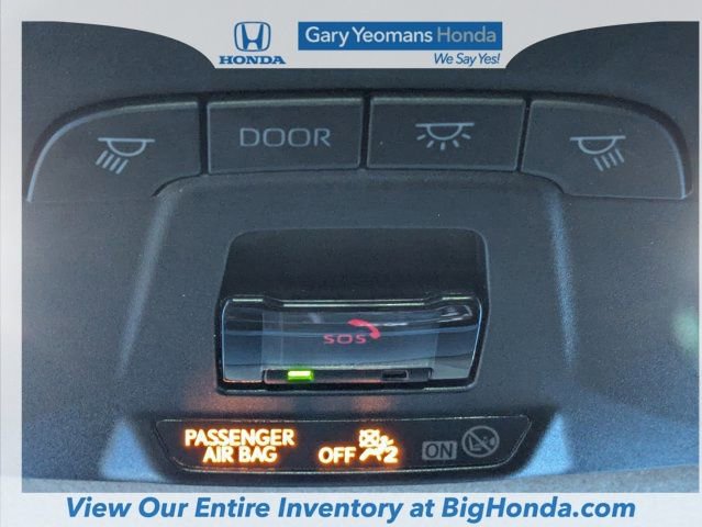 Used 2022 Toyota Corolla Cross XLE image 29