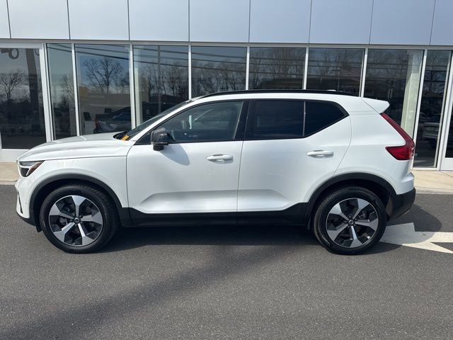 Certified 2025 Volvo XC40 B5 Plus video 2