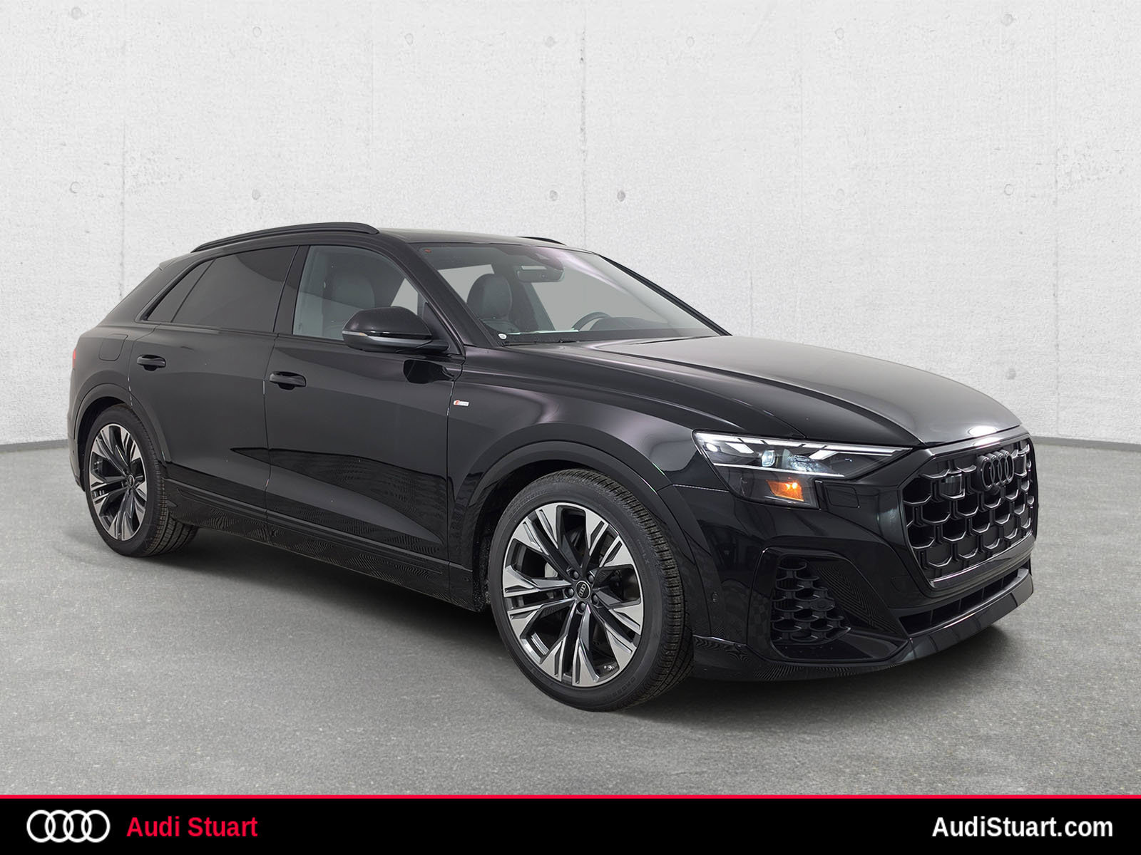 New 2026 Audi Q8 Premium Plus