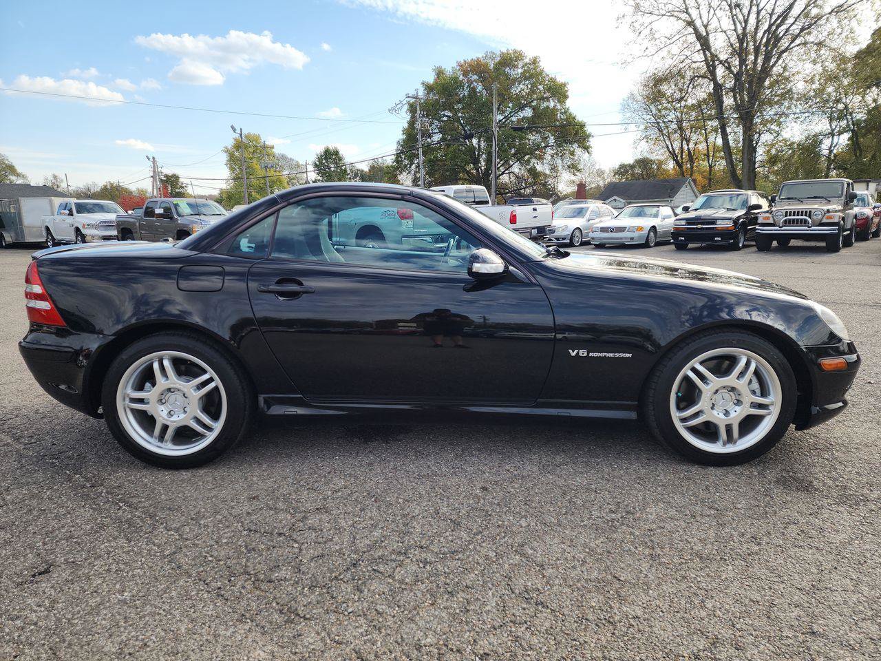 Used 2003 Mercedes-Benz SLK 32 AMG image 28