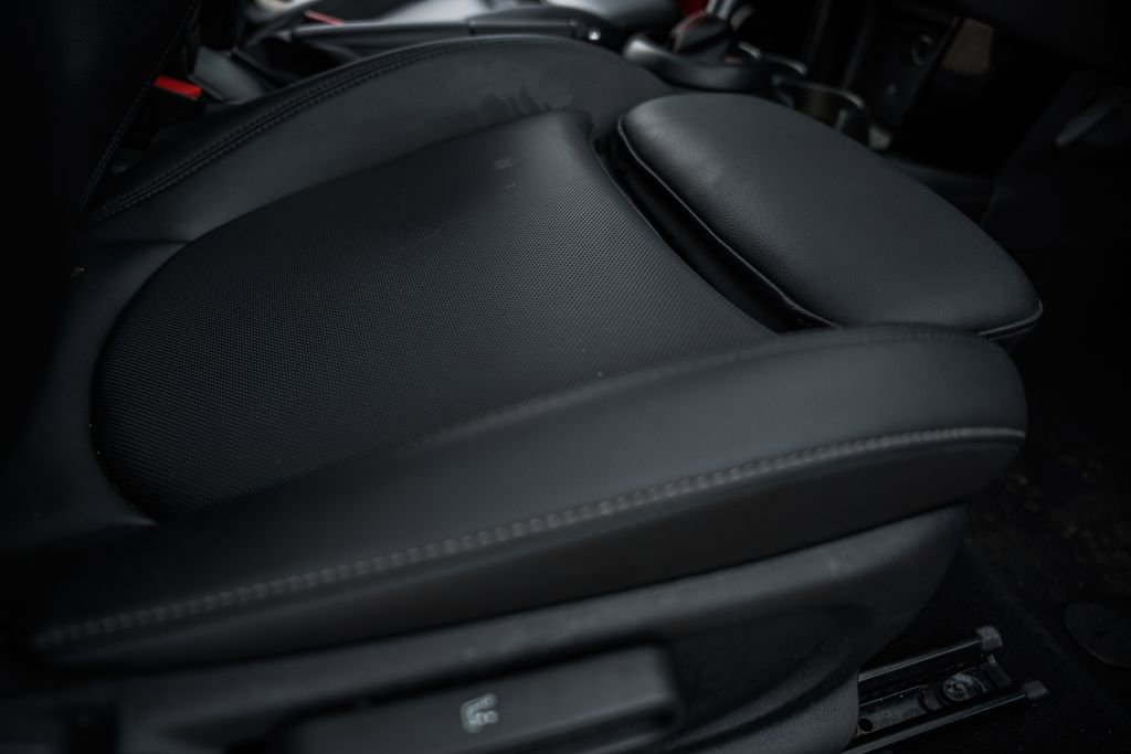 Used 2019 MINI Cooper S image 32