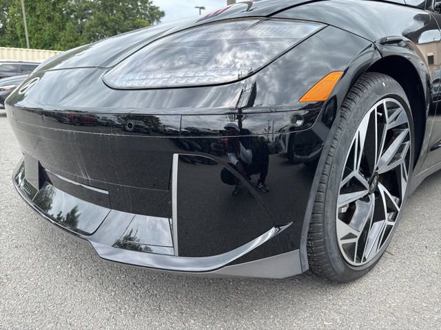 Used 2024 Hyundai Ioniq 6 Limited image 30