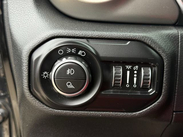 Used 2021 Jeep Gladiator Sport AWD/4WD image 24