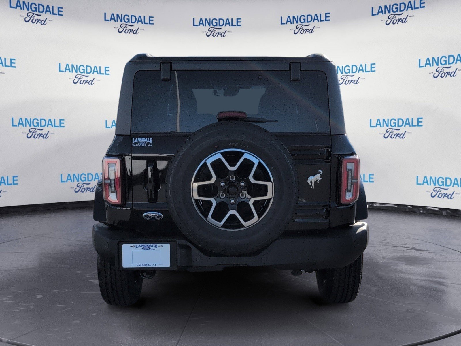 New 2025 Ford Bronco Outer Banks image 8