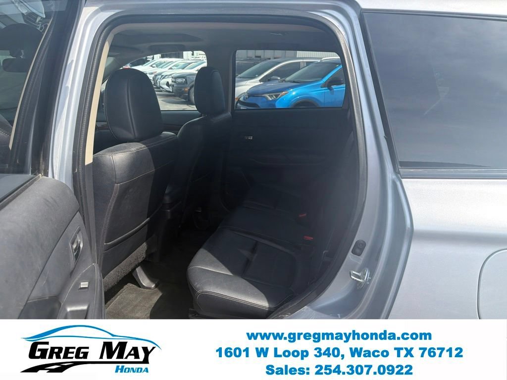 Used 2014 Mitsubishi Outlander SE FWD image 25