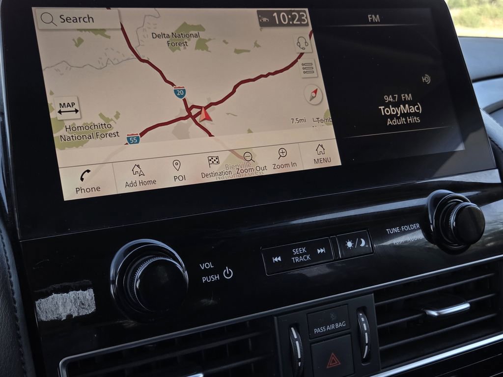 Used 2022 Nissan Armada SV w/ Cargo Package image 9