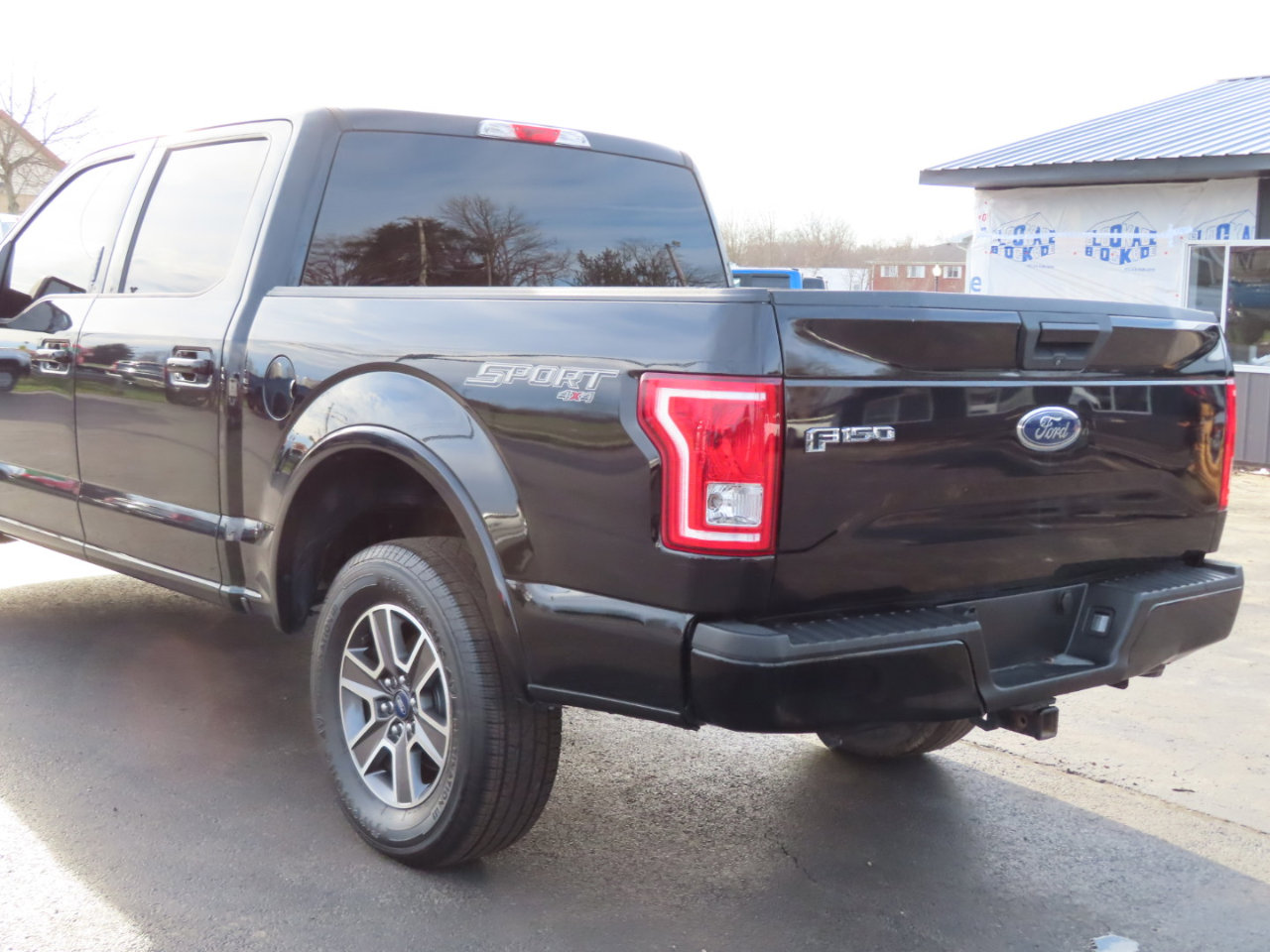 Used 2017 Ford F150 XLT w/ Equipment Group 301A Mid image 17