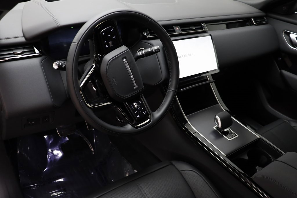 New 2026 Land Rover Range Rover Velar Dynamic SE image 7