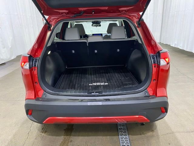 Certified 2023 Toyota Corolla Cross LE image 12