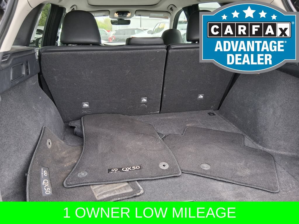 Used 2023 INFINITI QX50 Luxe AWD/4WD image 32