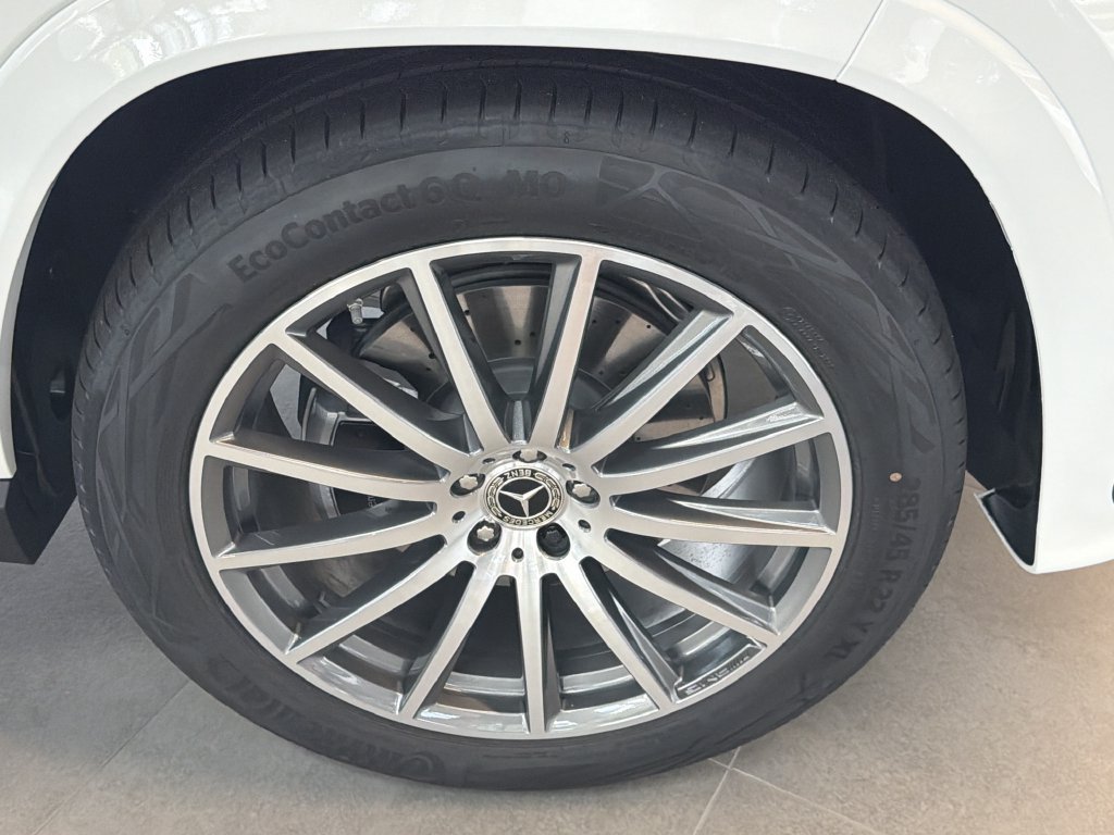 New 2026 Mercedes-Benz GLS 450 4MATIC image 10