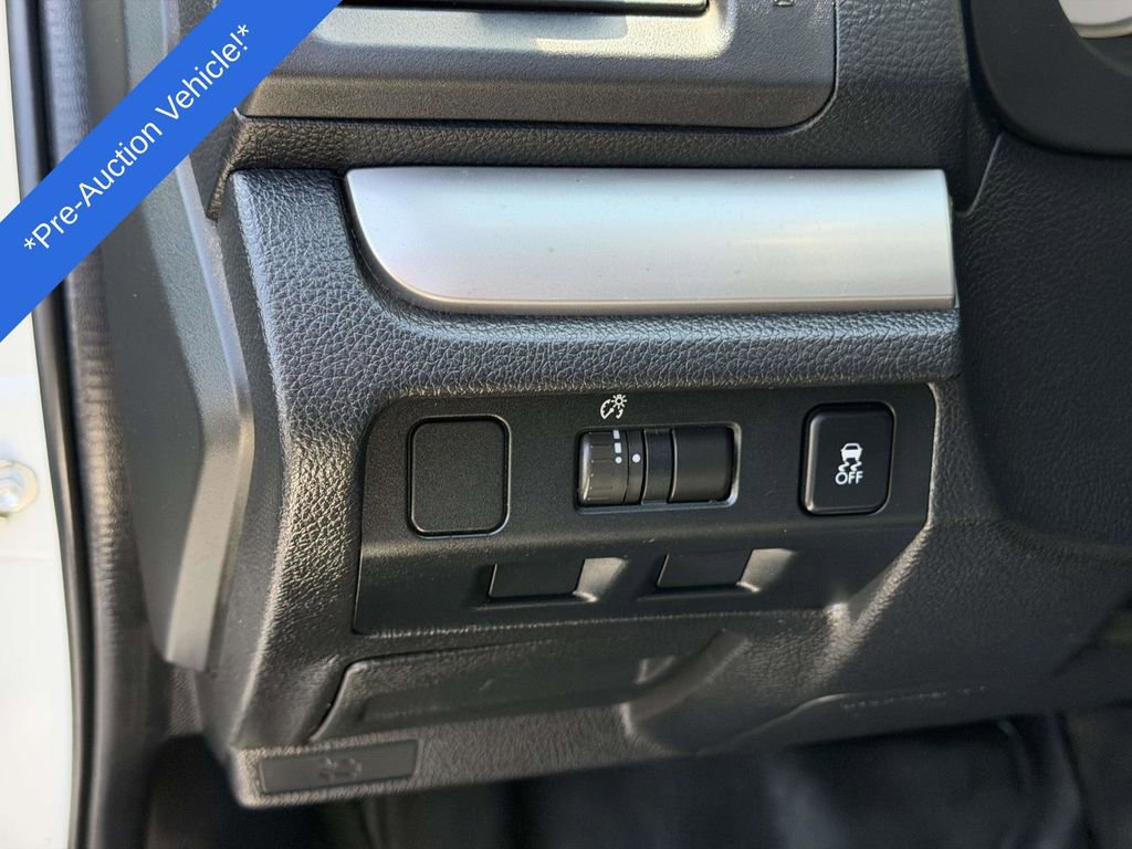 Used 2014 Subaru Impreza 2.0i Premium image 17