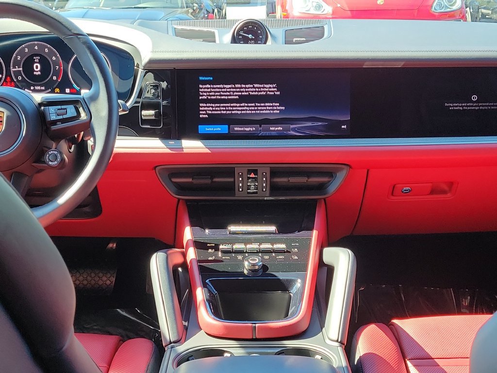 Certified 2026 Porsche Cayenne Coupe AWD/4WD image 22