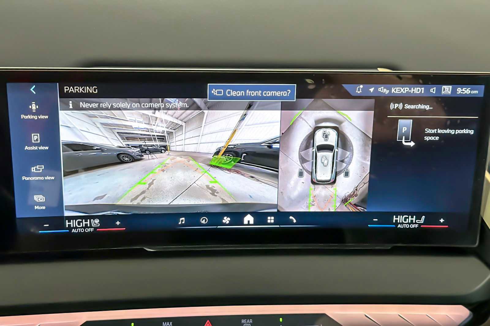 Used 2025 BMW X3 xDrive30i w/ Premium Package image 19