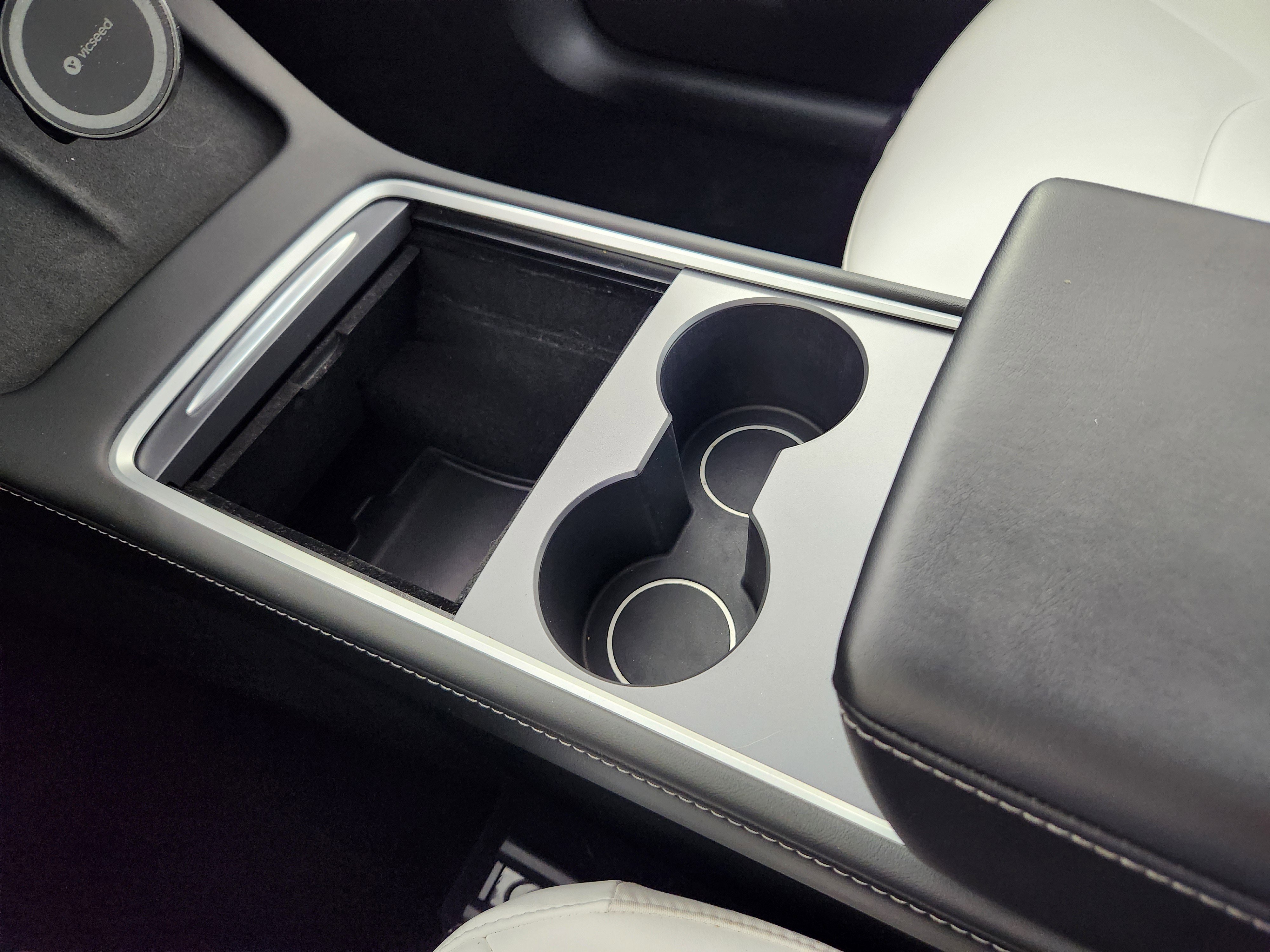 Used 2023 Tesla Model Y AWD image 25