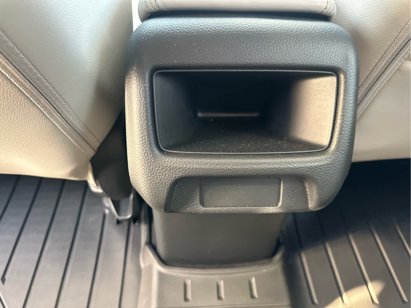 Certified 2026 Honda HR-V EX-L image 42