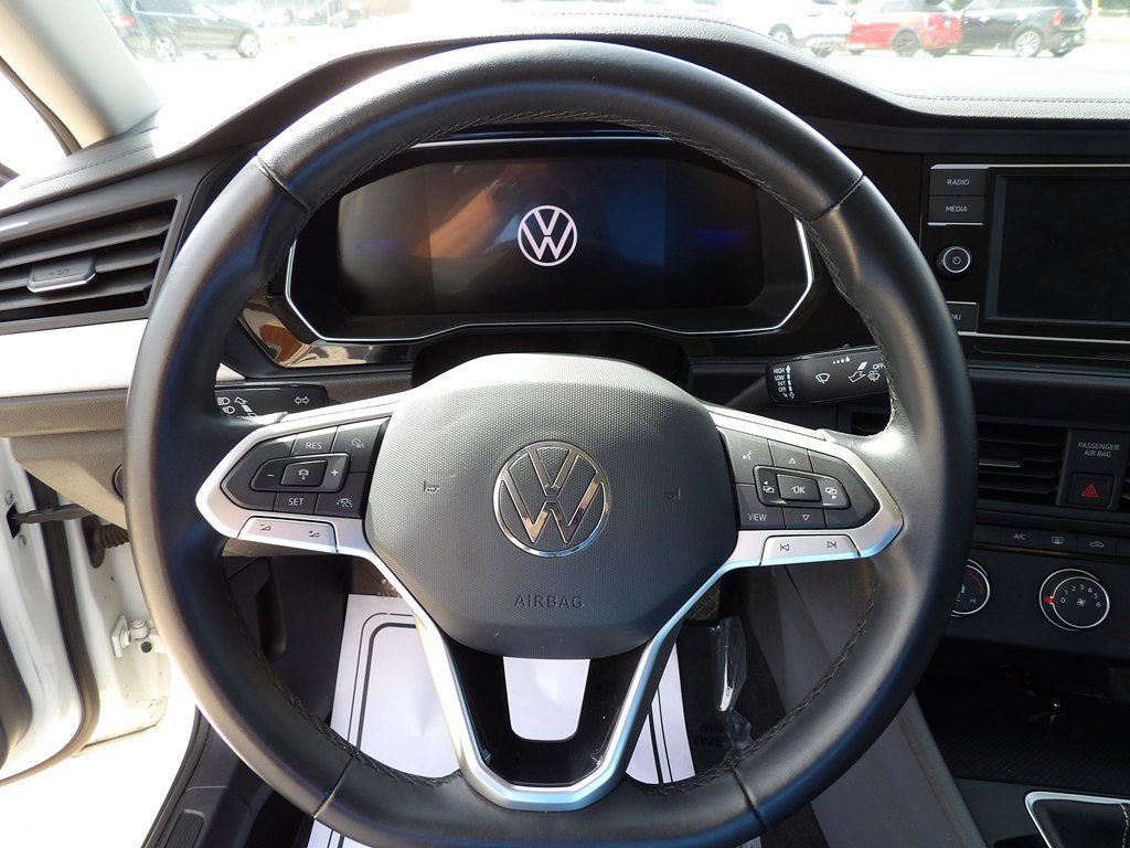 Used 2024 Volkswagen Jetta S image 15
