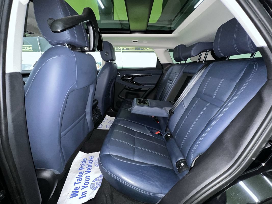 Used 2020 Land Rover Range Rover Evoque SE AWD/4WD image 28