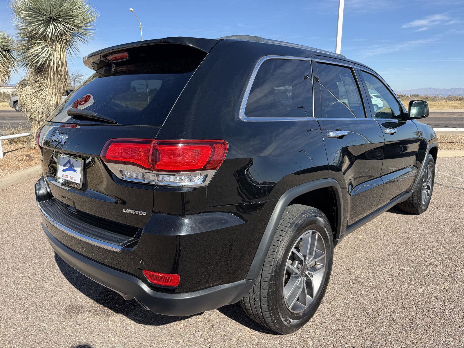 Used 2021 Jeep Grand Cherokee Limited w/ Luxury Group II image 5