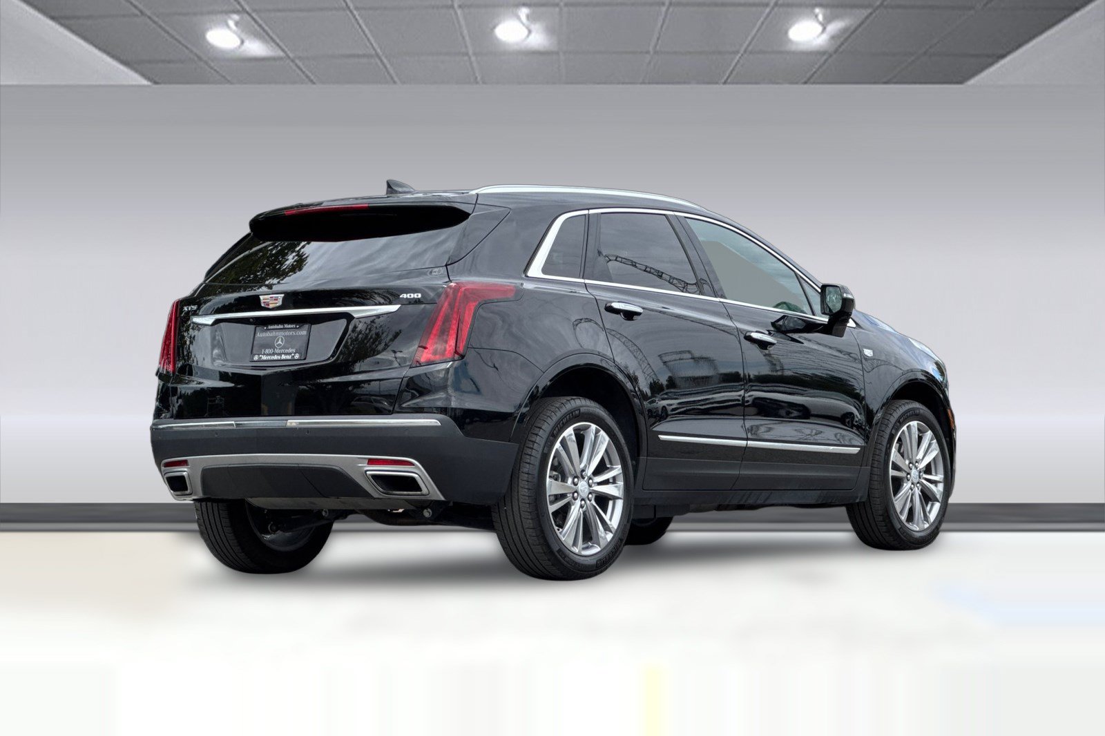 Used 2024 Cadillac XT5 Premium Luxury FWD image 9