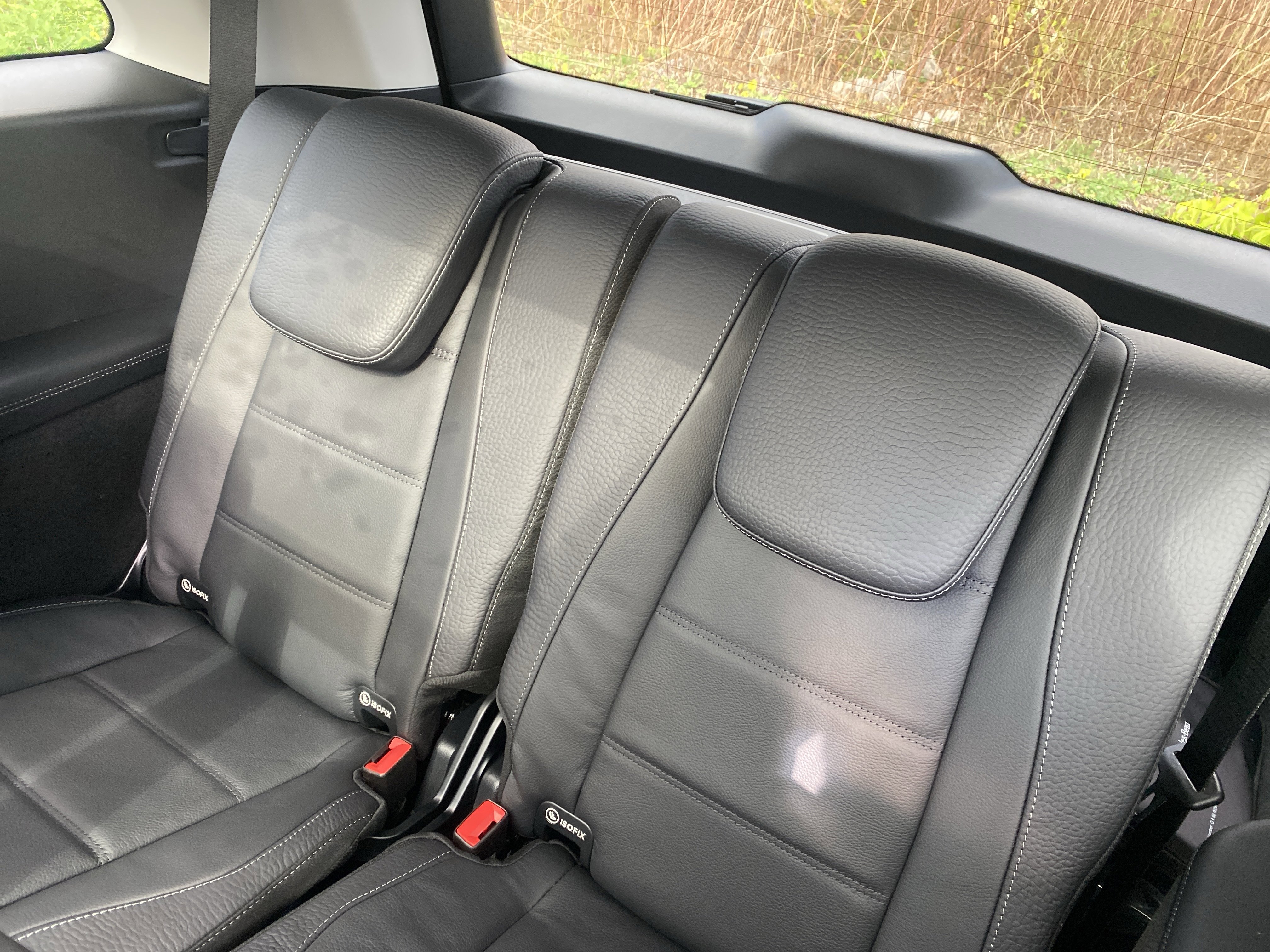 New 2026 Mercedes-Benz GLS 450 4MATIC image 32