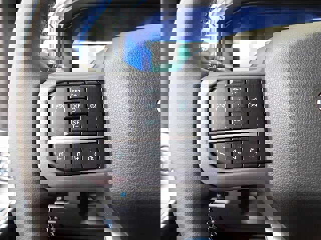 New 2026 Ford F350 Lariat w/ FX4 Off-Road Package image 23