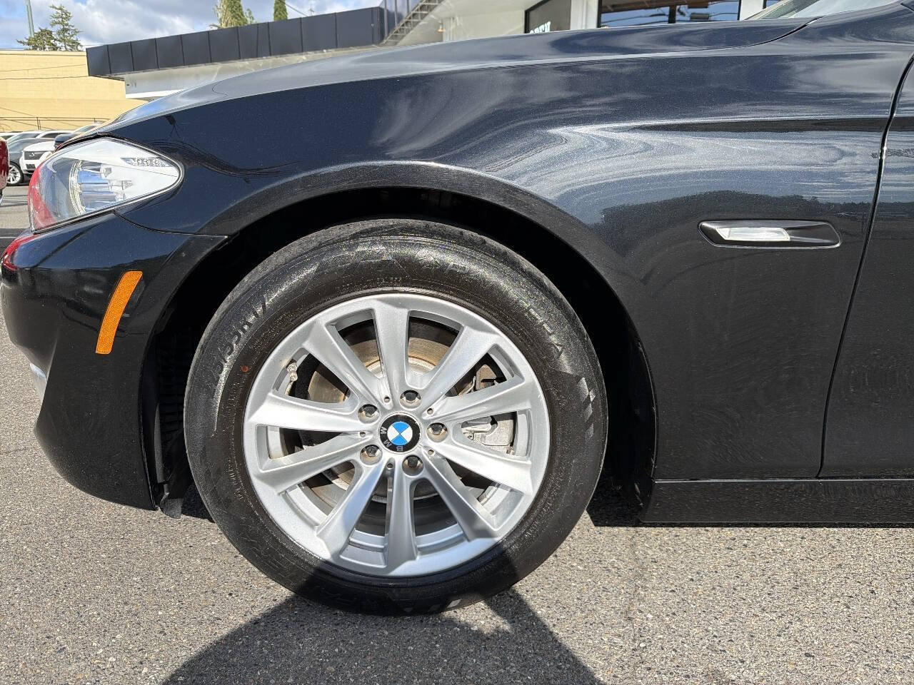 Used 2012 BMW 528i Sedan RWD image 12