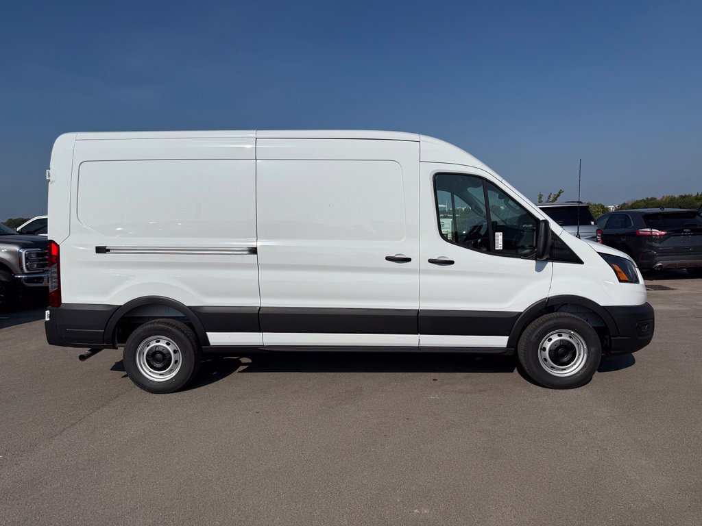 New 2027 Ford Transit 250 148 Medium Roof w/ Load Area Protection Package RWD image 26