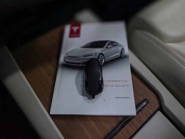 Used 2020 Tesla Model S Performance image 42