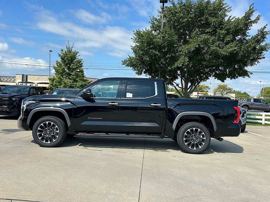 New 2026 Toyota Tundra Limited AWD/4WD image 2