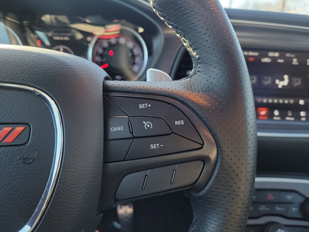 Certified 2018 Dodge Challenger R/T Scat Pack w/ Driver Convenience Group image 25