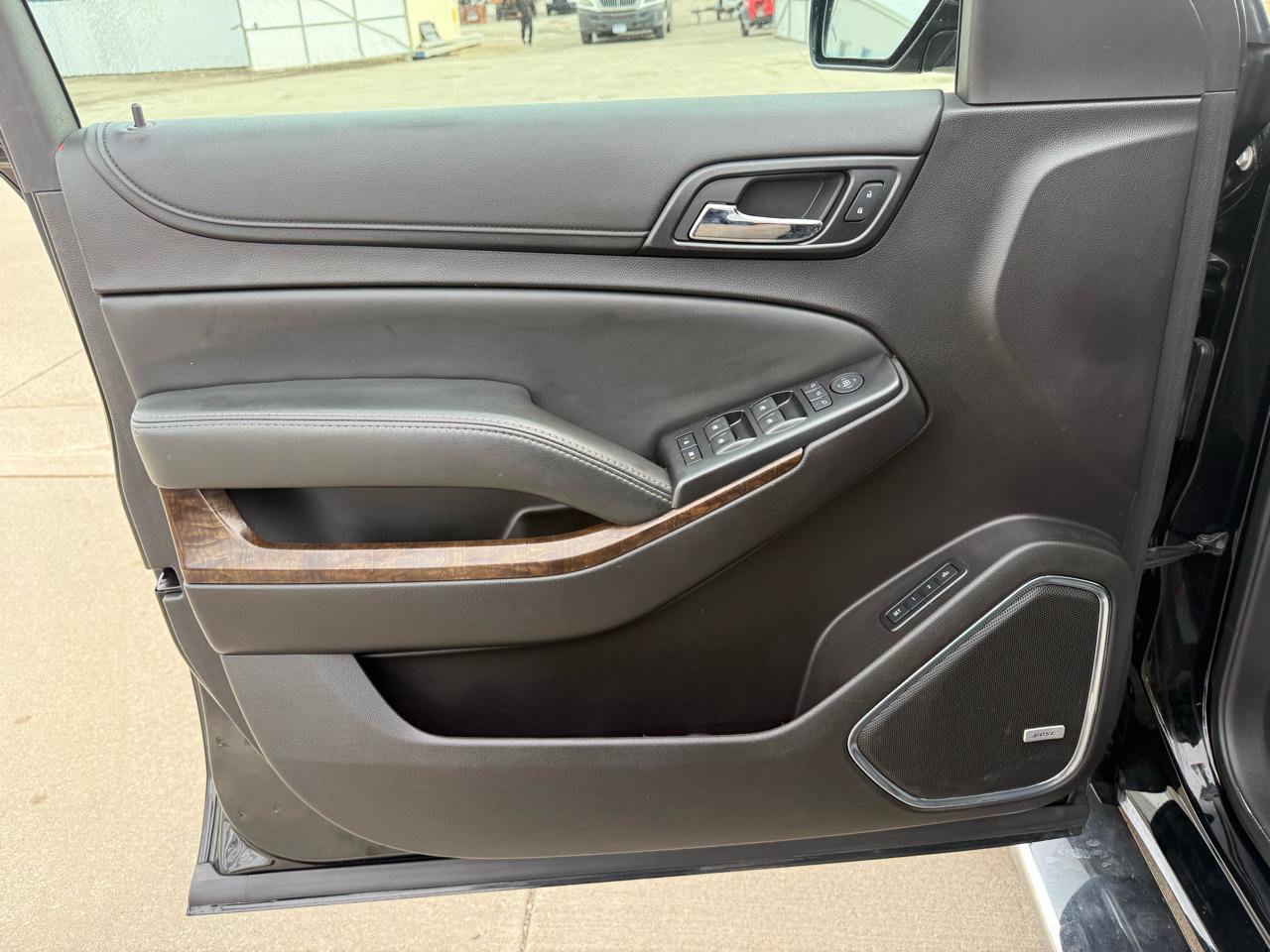 Used 2016 Chevrolet Suburban LT AWD/4WD image 14