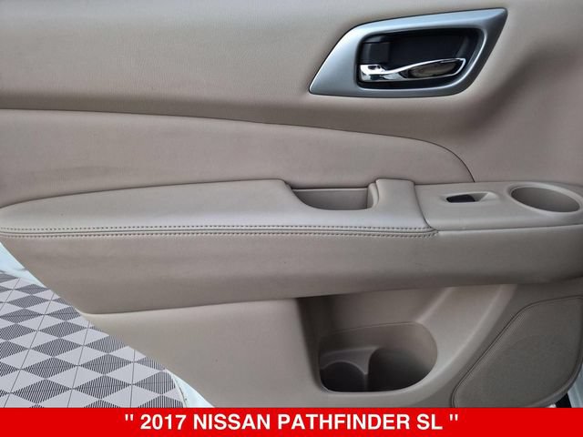 Used 2017 Nissan Pathfinder SL w/ SL Premium Package AWD/4WD image 30