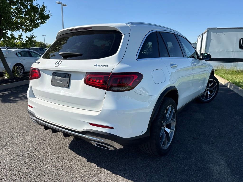 Used 2022 Mercedes-Benz GLC 300 4MATIC image 11