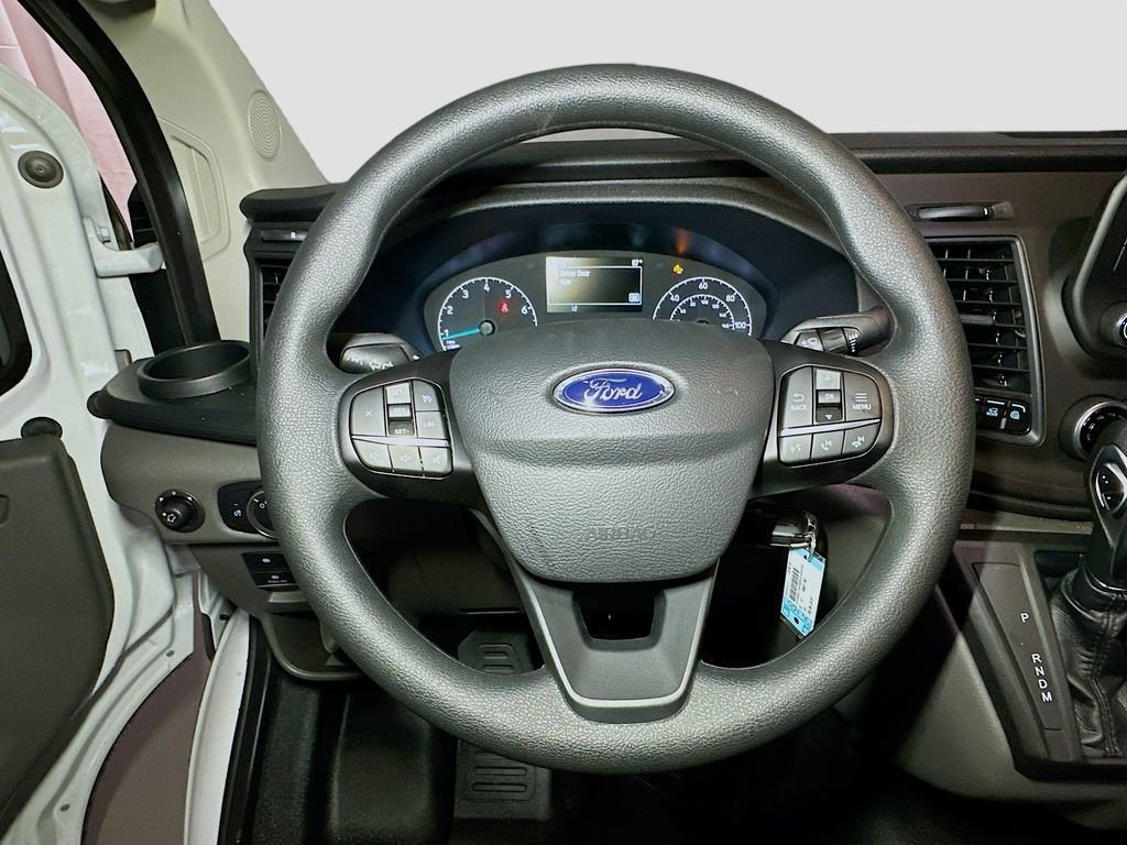 New 2025 Ford Transit 250 Low Roof RWD image 7