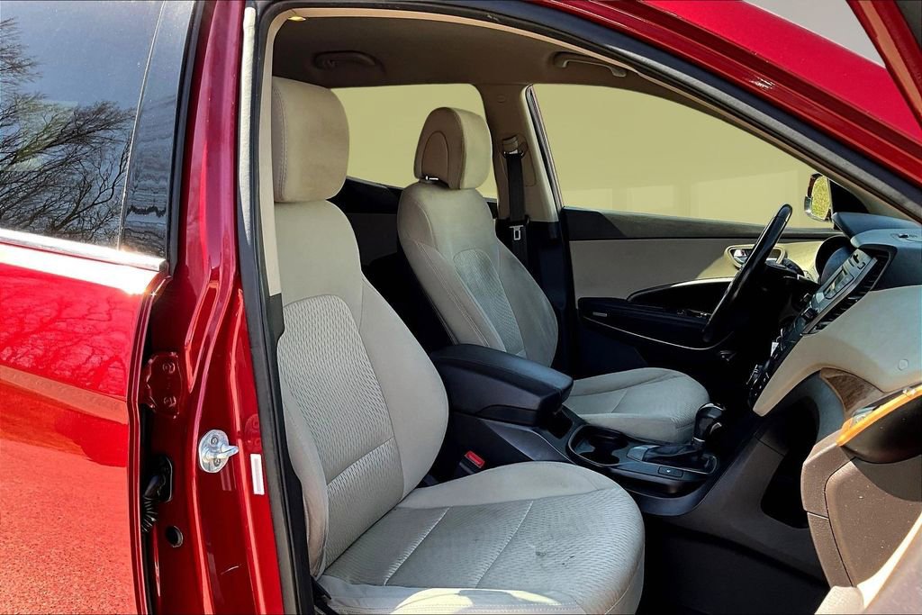 Used 2014 Hyundai Santa Fe Sport w/ Popular Equipment Package 02 image 24