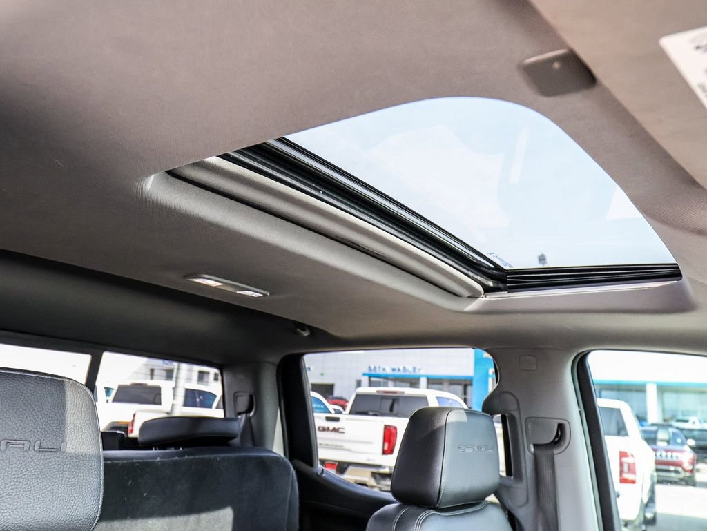 Used 2019 GMC Sierra 1500 Denali w/ Denali Ultimate Package image 19